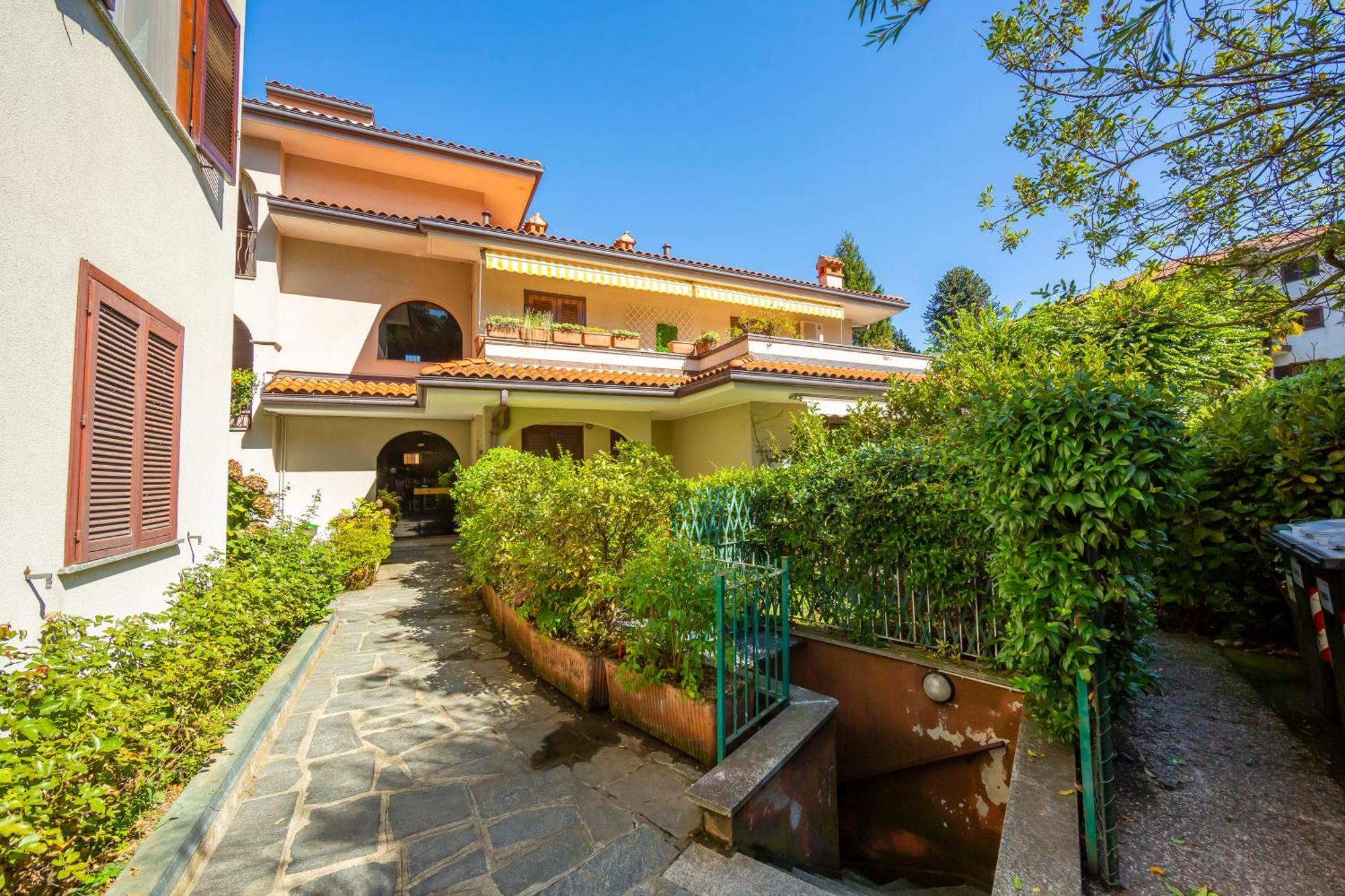 Appartamento Gaya Stresa Center - Happy Rentals Экстерьер фото